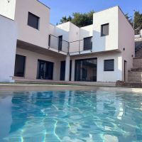 CASA VILADECAVALLS